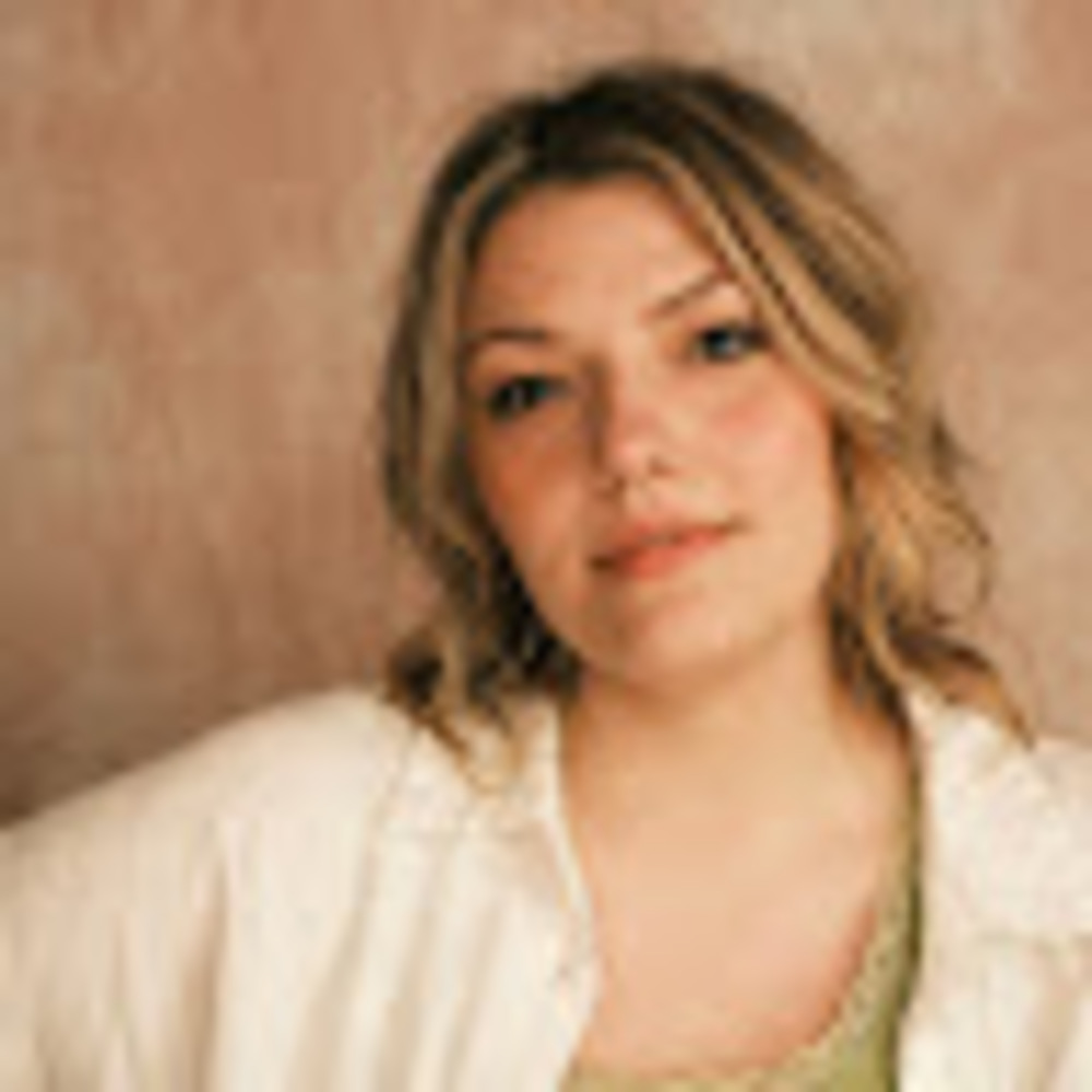 Meet your Posher, Emmylou